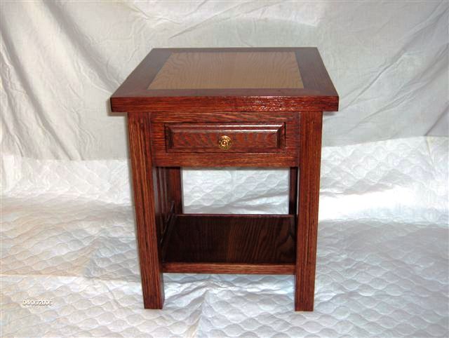 Custom Oak Side Table – Furniture
